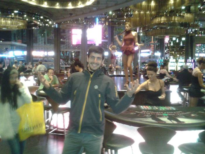 1781616_10202480119238112_1308625483_o