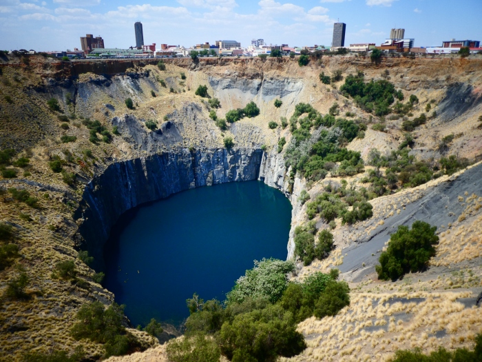 Big Hole de la mina de diamantes de Kimberley